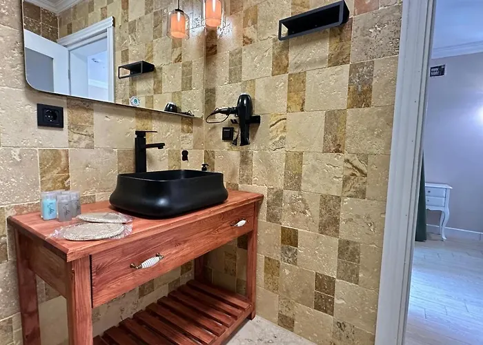 Aden Boutique Hotel 4*