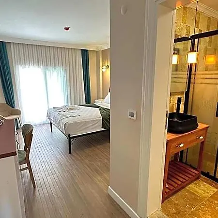 Hotel Aden Boutique 4*