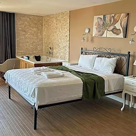 Aden Boutique Hotel 4*