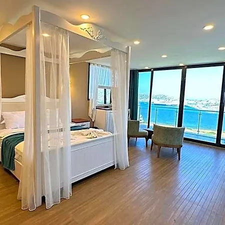 Aden Boutique Hotel Çeşme