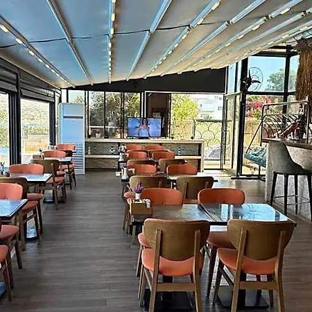 Aden Boutique 4* Çeşme