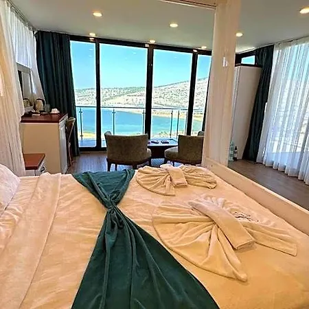 Aden Boutique 4* Çeşme