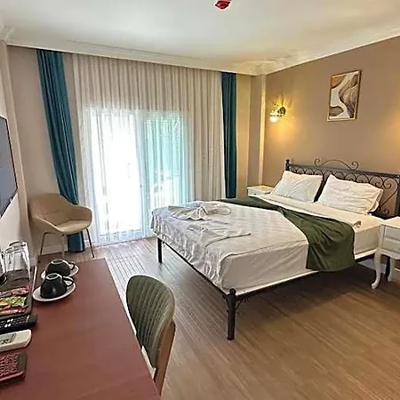 Aden Boutique Hotel 4*