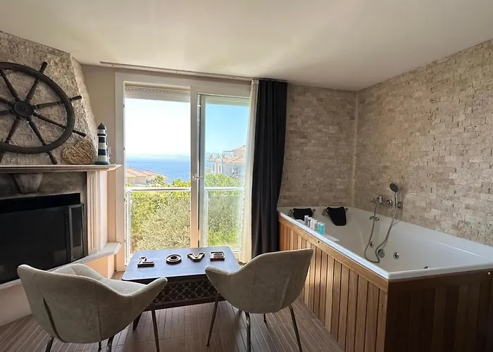 Aden Boutique Szálloda 4*