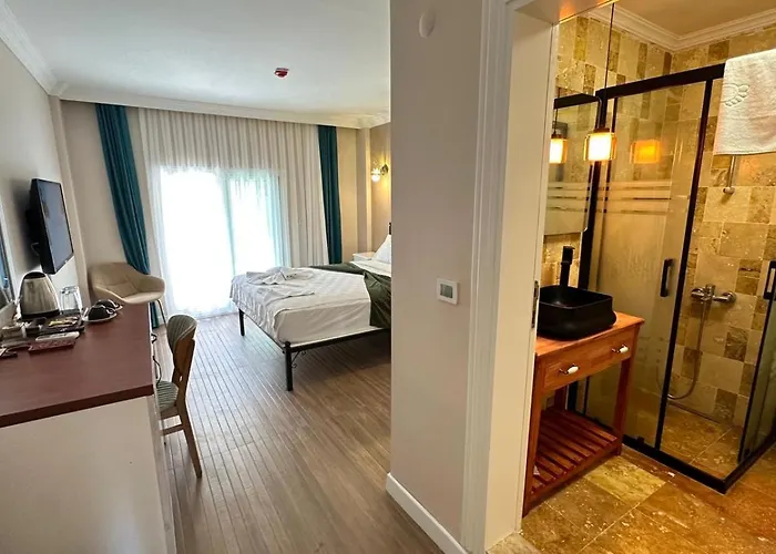 Aden Boutique 4* Çeşme